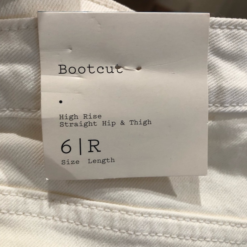 A New Day / Women's High-Rise Slim Fit Stretch Bootcut Jeans - size 6 R - Picture 4 of 8